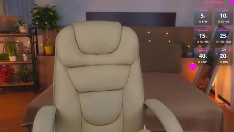 Viola online show from 05-27-26, 01:57
