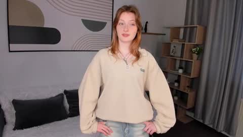 Viola but friends call me Sisi online show from 03-06-26, 02:24