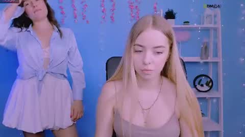 viola_sweet_ online show from 07-13-26, 08:39