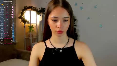 Snapshot of violarivera chatting on 01-07-26, 09:12 violarivera online show from 01-07-26, 09:12