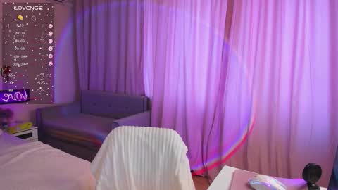 Snapshot of violarivera chatting on 02-24-26, 08:01 violarivera online show from 02-24-26, 08:01