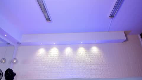 Snapshot of violeet_scott chatting on 01-30-25, 05:06 Violett Everyday From 0530 to 1430 Col Time online show from 01-30-25, 05:06