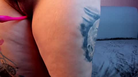 Snapshot of violeet_scott chatting on 01-31-25, 04:59 Violett Everyday From 0530 to 1430 Col Time online show from 01-31-25, 04:59