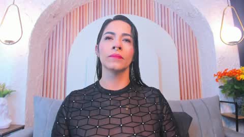 Violette online show from 06-05-26, 10:43