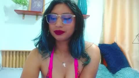 Snapshot of violet_2003 chatting on 05-27-26, 02:25 V I O L E T online show from 05-27-26, 02:25