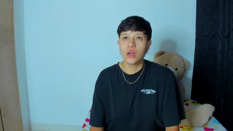 Violet and Casper online show from 12-30-24, 09:27