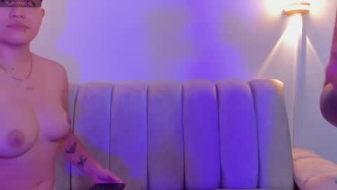 Violet and Casper online show from 09-25-25, 05:00