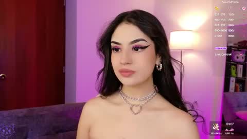 Snapshot of violet_catt chatting on 07-24-26, 05:33 Violeta online show from 07-24-26, 05:33