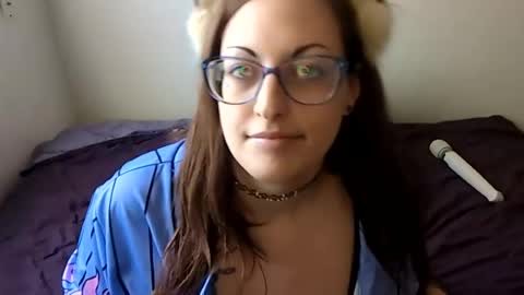 Violet Kitty online show from 07-22-26, 09:50