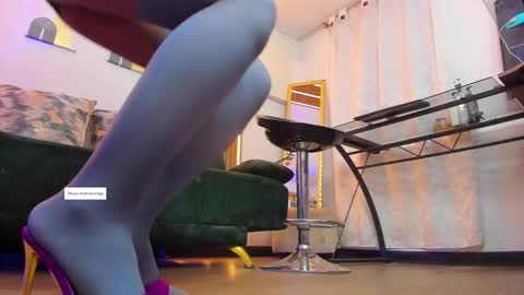 Snapshot of violet_lii chatting on 02-19-26, 01:34 Violet Lii online show from 02-19-26, 01:34