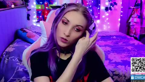 Snapshot of violet_noir_ chatting on 03-07-25, 11:29 Deya online show from 03-07-25, 11:29