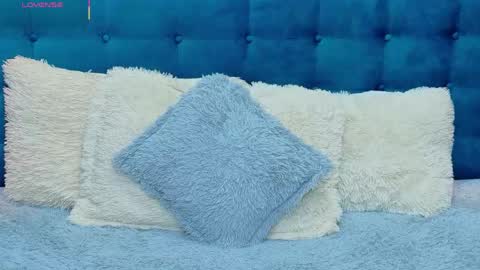 Violeta  online show from 06-03-26, 11:24