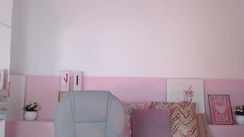 Violeta leon online show from 02-04-25, 09:49