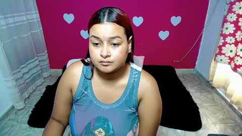 Snapshot of violeta_rouses chatting on 05-21-26, 04:03 violeta_rouses online show from 05-21-26, 04:03
