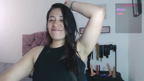 Snapshot of violeta_scott_ chatting on 06-20-26, 02:20 violeta_scott_ online show from 06-20-26, 02:20