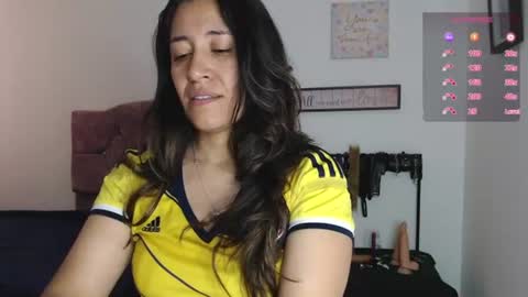 Snapshot of violeta_scott_ chatting on 06-27-26, 02:34 violeta_scott_ online show from 06-27-26, 02:34