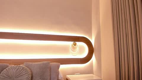 Violeta Sum online show from 04-17-26, 12:19