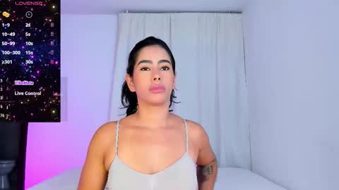 Violeta online show from 11-30-25, 10:30