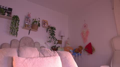 Snapshot of violeth___ chatting on 09-27-25, 11:04 violeth___ online show from 09-27-25, 11:04
