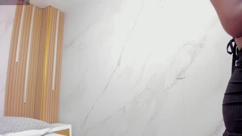Snapshot of violeth__passionate chatting on 01-30-25, 09:36 VIOLETA online show from 01-30-25, 09:36