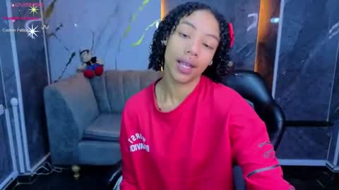 Snapshot of violeth_b chatting on 06-18-26, 01:37 violeth_b online show from 06-18-26, 01:37