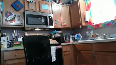 Violet Hooper online show from 02-11-25, 03:29