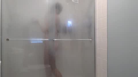 Snapshot of violethooper chatting on 01-14-26, 08:03 Violet Hooper online show from 01-14-26, 08:03