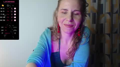 Violet  next stream December 6 online show from 12-13-24, 09:52