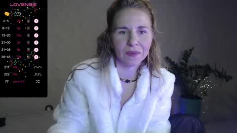 Violet  next stream December 6 online show from 02-01-25, 09:08