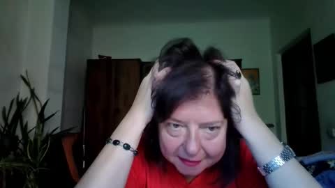 Snapshot of violetpulse chatting on 09-14-25, 11:31 violetpulse online show from 09-14-25, 11:31