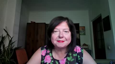 Snapshot of violetpulse chatting on 09-17-25, 12:07 violetpulse online show from 09-17-25, 12:07