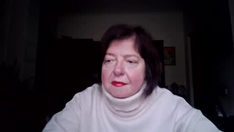 Snapshot of violetpulse chatting on 10-22-25, 12:16 violetpulse online show from 10-22-25, 12:16