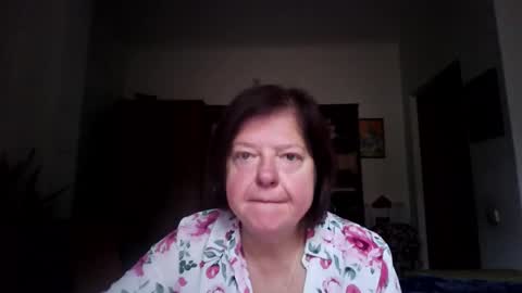 Snapshot of violetpulse chatting on 11-11-25, 08:36 violetpulse online show from 11-11-25, 08:36