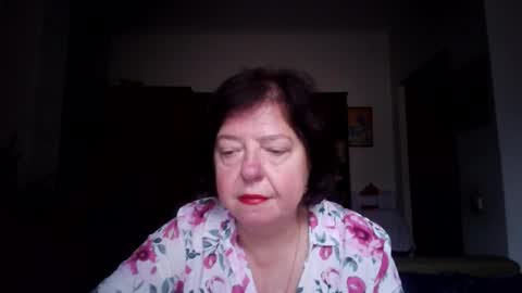 Snapshot of violetpulse chatting on 11-19-25, 08:47 violetpulse online show from 11-19-25, 08:47