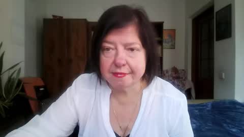 Snapshot of violetpulse chatting on 11-21-25, 09:30 violetpulse online show from 11-21-25, 09:30