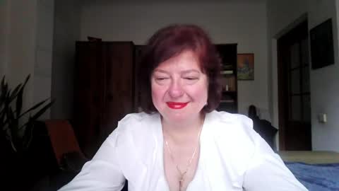 Snapshot of violetpulse chatting on 05-31-26, 10:33 violetpulse online show from 05-31-26, 10:33