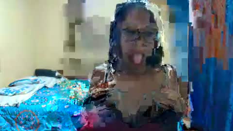 Snapshot of violetsexhot999 chatting on 12-04-24, 10:02 Violet777 online show from 12-04-24, 10:02