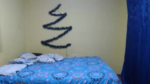 Snapshot of violetsexhot999 chatting on 12-11-24, 08:04 Violet777 online show from 12-11-24, 08:04