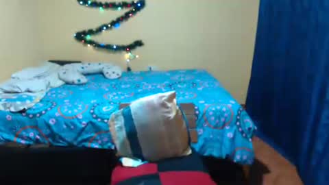 Snapshot of violetsexhot999 chatting on 12-15-24, 08:19 Violet777 online show from 12-15-24, 08:19