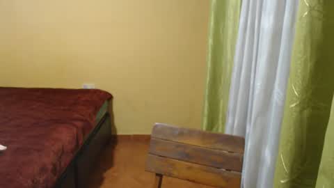 Snapshot of violetsexhot999 chatting on 02-14-25, 01:02 Violet777 online show from 02-14-25, 01:02