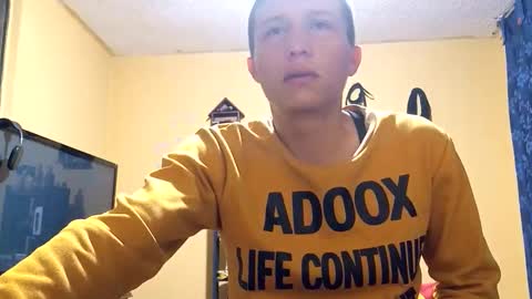 Snapshot of violetsexhot999 chatting on 10-26-25, 08:09 Violet777 online show from 10-26-25, 08:09