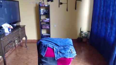 Snapshot of violetsexhot999 chatting on 11-03-25, 03:35 Violet777 online show from 11-03-25, 03:35