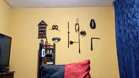 Snapshot of violetsexhot999 chatting on 11-12-25, 09:32 Violet777 online show from 11-12-25, 09:32