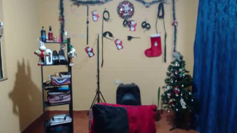 Snapshot of violetsexhot999 chatting on 11-20-25, 10:59 Violet777 online show from 11-20-25, 10:59