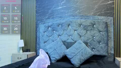 Snapshot of violett__golden chatting on 09-23-25, 11:24 ViolettGolden online show from 09-23-25, 11:24