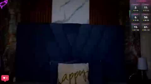 Snapshot of violett__golden chatting on 09-27-25, 11:04 ViolettGolden online show from 09-27-25, 11:04