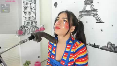 Snapshot of violett_collinss chatting on 06-01-26, 05:53 violett_collinss online show from 06-01-26, 05:53