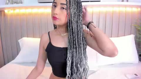 Violett  online show from 10-22-25, 08:08