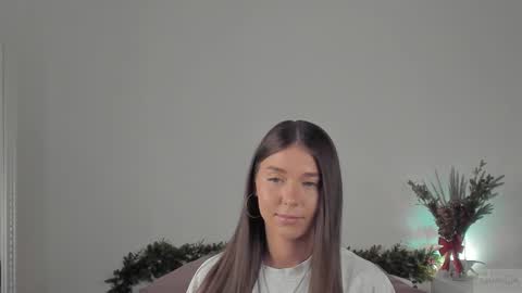 violetta_finch online show from 01-30-25, 08:22