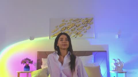 Snapshot of violetta_finch chatting on 05-14-26, 10:22 violetta_finch online show from 05-14-26, 10:22